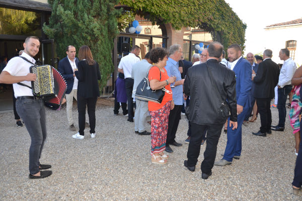 mariage accordeon vin honneur 81