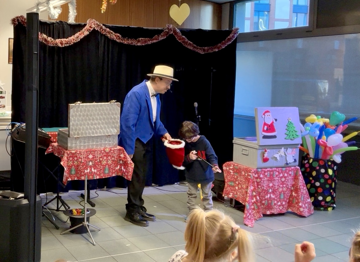 Fantasmagie spécial Noël 04-12-2024