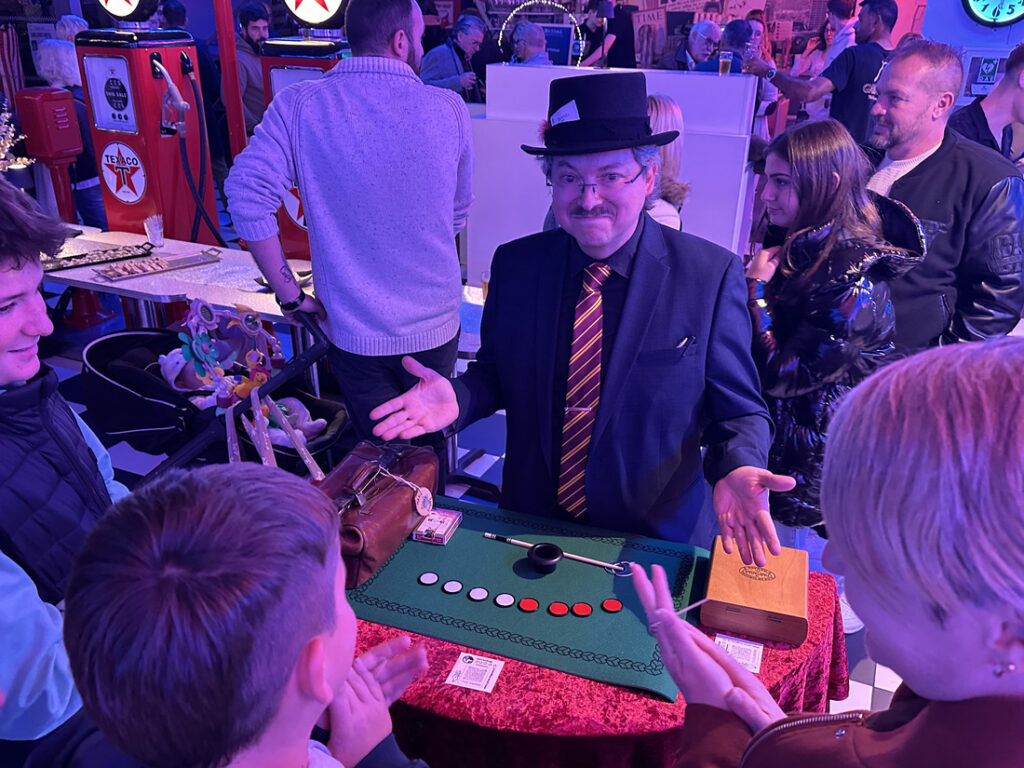 sylvio magicien close up show magie img 9940