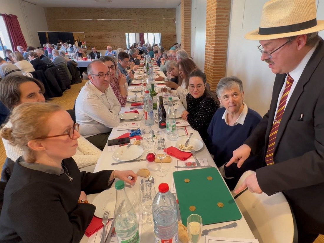 Lire la suite à propos de l’article Animation Magie Repas(31)