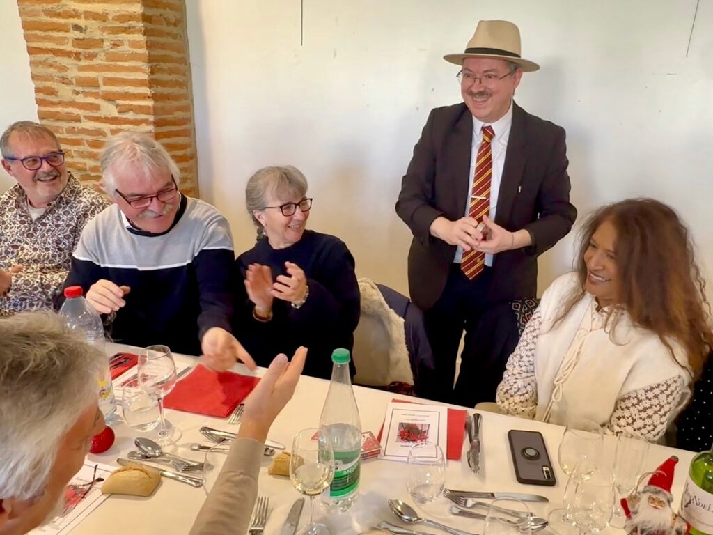 sylvio magicien closeup 224r